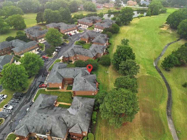 1214 Foursome LN, Virginia Beach, VA 23455
