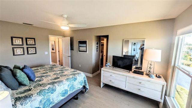 958 SANDPIPER CIRCLE 958, Bradenton, FL 34209