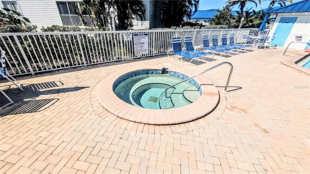 958 SANDPIPER CIRCLE 958, Bradenton, FL 34209