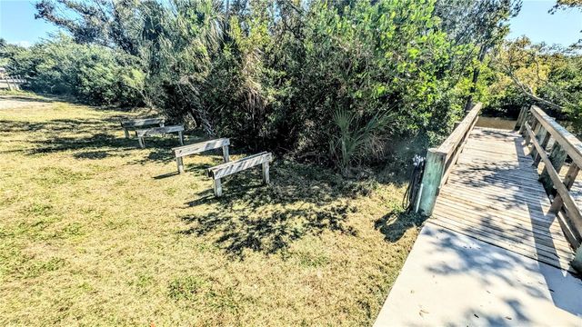 958 SANDPIPER CIRCLE 958, Bradenton, FL 34209