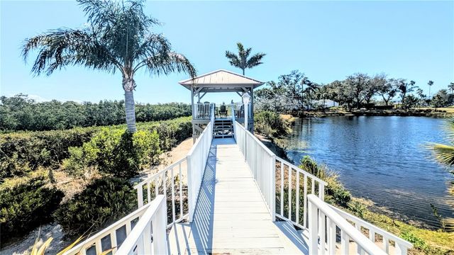 958 SANDPIPER CIRCLE 958, Bradenton, FL 34209