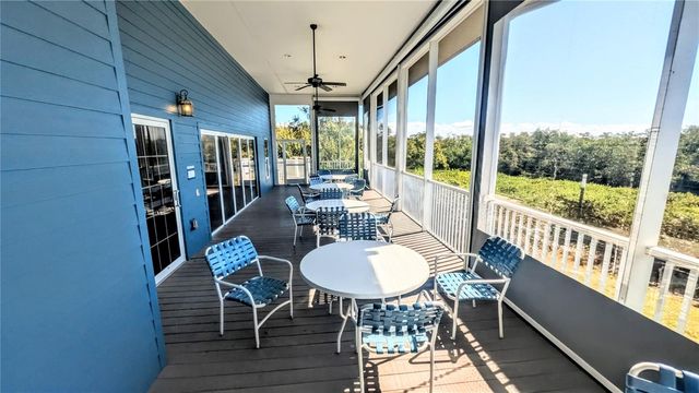 958 SANDPIPER CIRCLE 958, Bradenton, FL 34209
