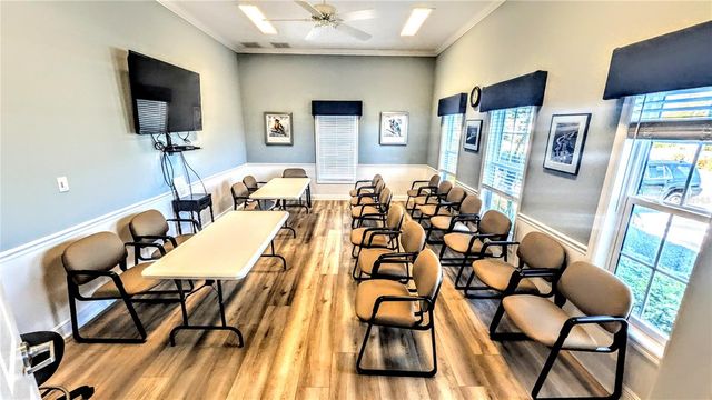 958 SANDPIPER CIRCLE 958, Bradenton, FL 34209