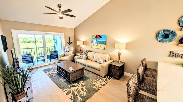 958 SANDPIPER CIRCLE 958, Bradenton, FL 34209