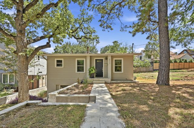 2111 W 12TH ST, Austin, TX 78703