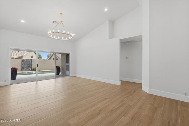 18637 N 85TH Lane, Peoria, AZ 85382