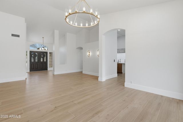 18637 N 85TH Lane, Peoria, AZ 85382