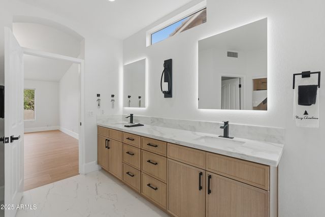 18637 N 85TH Lane, Peoria, AZ 85382