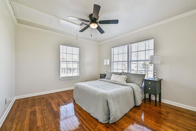 1029 62nd Street, Galveston, TX 77551
