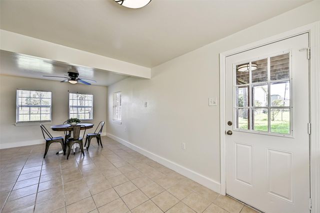 1029 62nd Street, Galveston, TX 77551