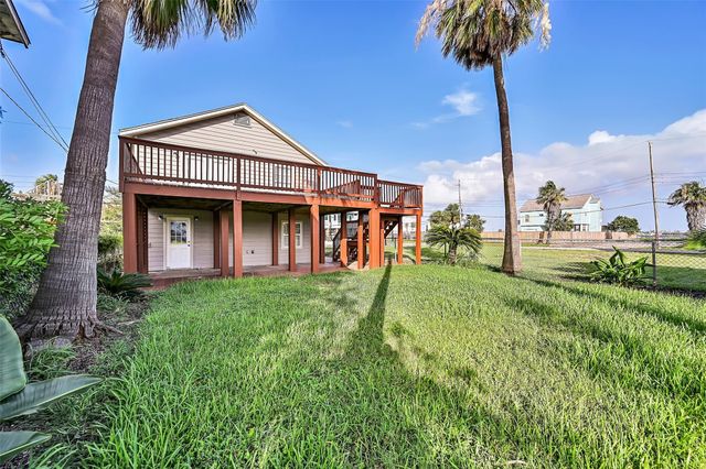 1029 62nd Street, Galveston, TX 77551