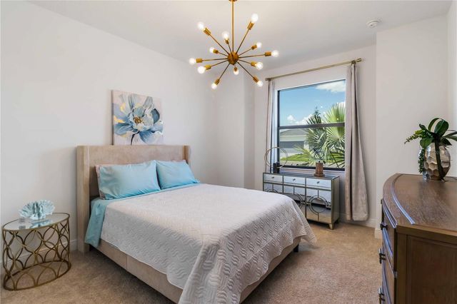 18210 ROCKPORT PLACE, Lakewood Ranch, FL 34211