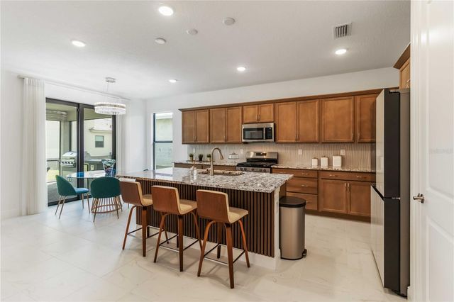 18210 ROCKPORT PLACE, Lakewood Ranch, FL 34211