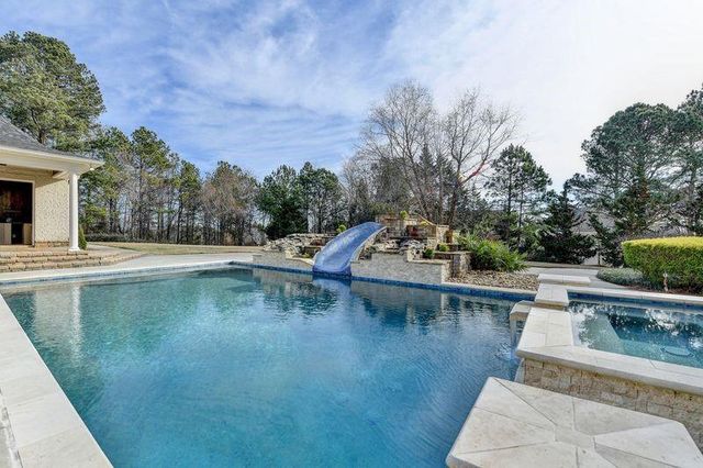 4045 Ridge Road, Buford, GA 30519