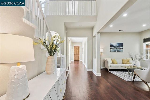 2536 Craneford Way, San Ramon, CA 94582