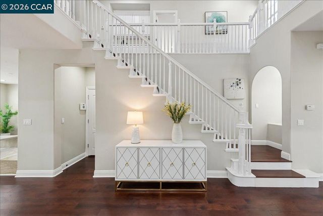 2536 Craneford Way, San Ramon, CA 94582