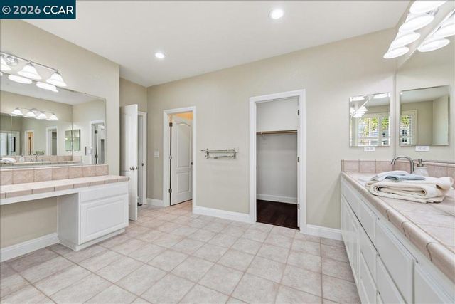 2536 Craneford Way, San Ramon, CA 94582