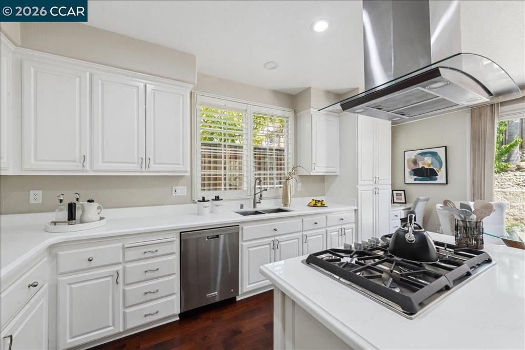 Image 16 of property listing at 2536 Craneford Way, San Ramon, CA 94582