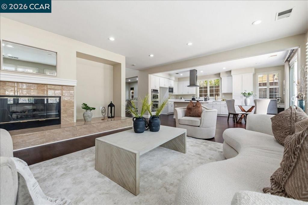 Image 21 of property listing at 2536 Craneford Way, San Ramon, CA 94582