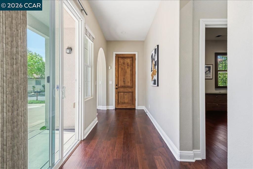 Image 6 of property listing at 2536 Craneford Way, San Ramon, CA 94582