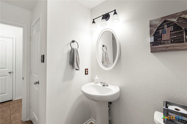 1051 Dorn, Kyle, TX 78640