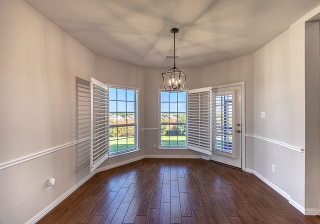 8520 Pinewood Drive, Fort Worth, TX 76123
