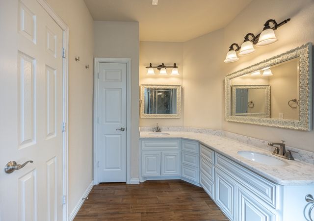8520 Pinewood Drive, Fort Worth, TX 76123