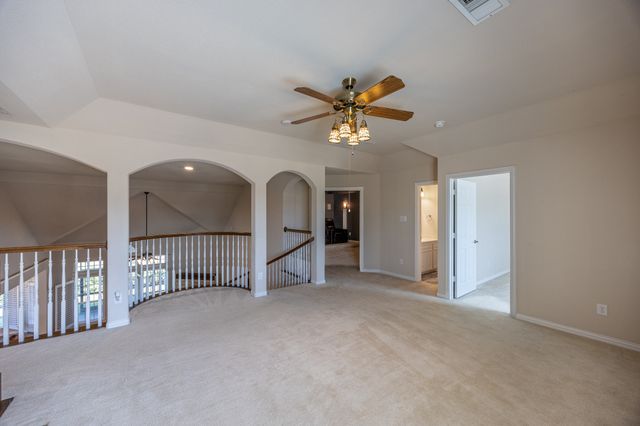 8520 Pinewood Drive, Fort Worth, TX 76123