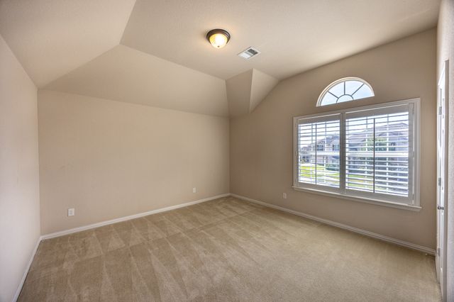 8520 Pinewood Drive, Fort Worth, TX 76123