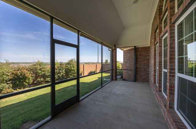 8520 Pinewood Drive, Fort Worth, TX 76123