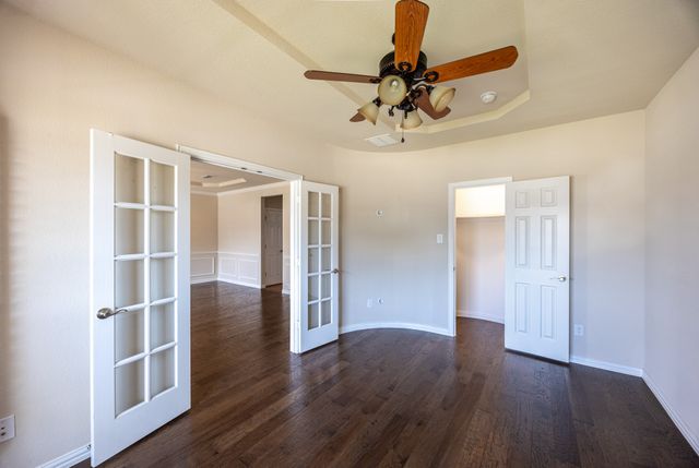 8520 Pinewood Drive, Fort Worth, TX 76123