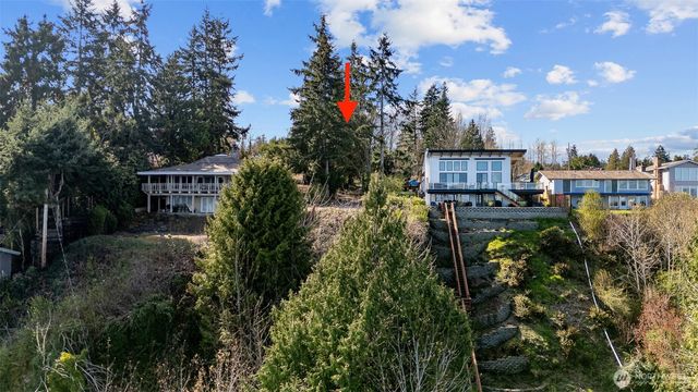 1679 Miracle Mile Drive E, Port Orchard, WA 98366