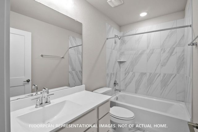21807 Hibiscus Hedge Trail, Tomball, TX 77447