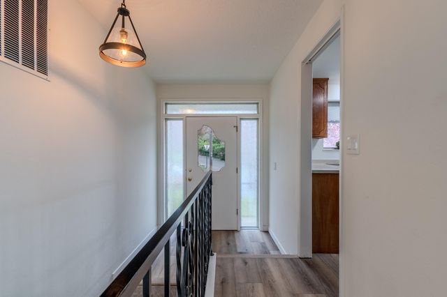 390 Morton Street, Ashland, OR 97520