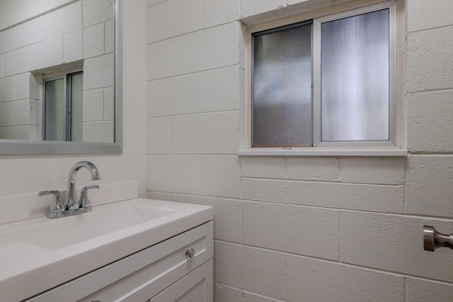 390 Morton Street, Ashland, OR 97520