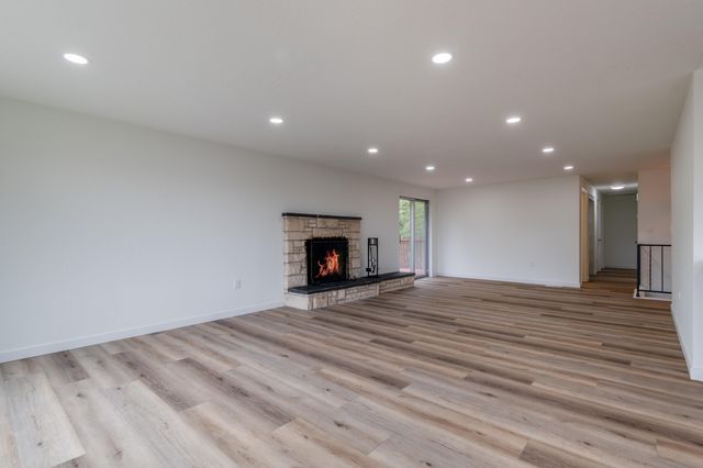 390 Morton Street, Ashland, OR 97520