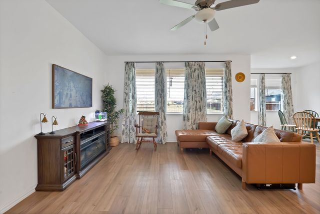 3313 Chasemoor Drive, Denton, TX 76207