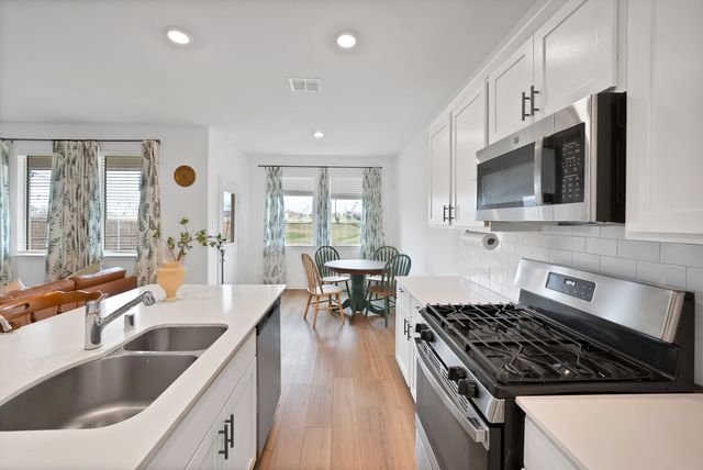 3313 Chasemoor Drive, Denton, TX 76207