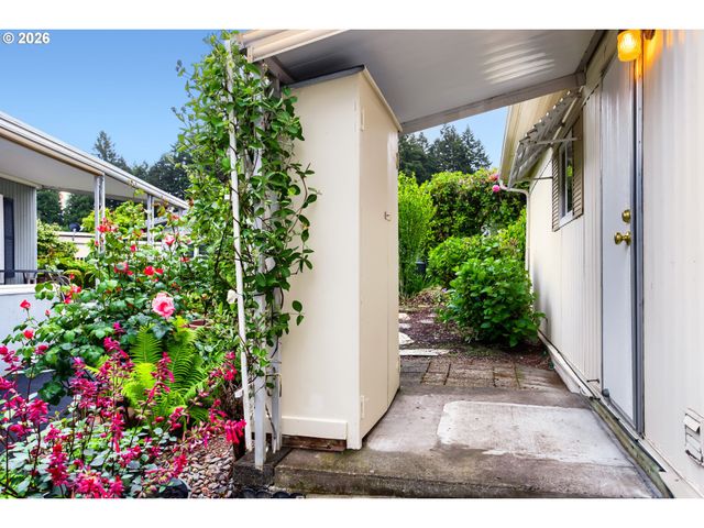 11564 Sw ROYAL VILLA Dr, Tigard, OR 97224