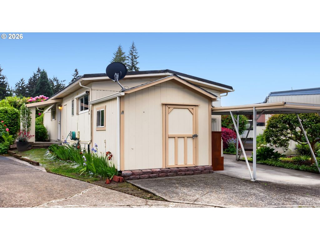 11564 Sw ROYAL VILLA Dr, Tigard, OR 97224
