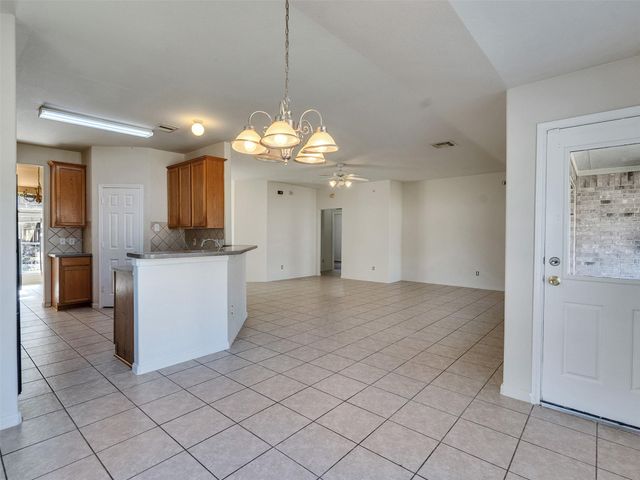 2306 Diamond Springs Drive, Pearland, TX 77584