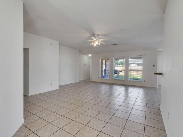 2306 Diamond Springs Drive, Pearland, TX 77584