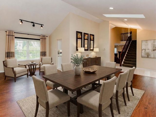 814 Dunhill Drive, Buffalo Grove, IL 60089