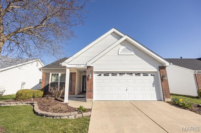 286 Fawn Oaks Lane, O'fallon, IL 62269