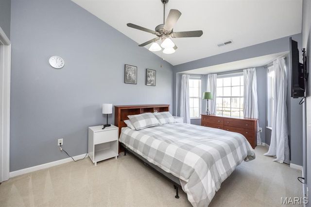 286 Fawn Oaks Lane, O'fallon, IL 62269