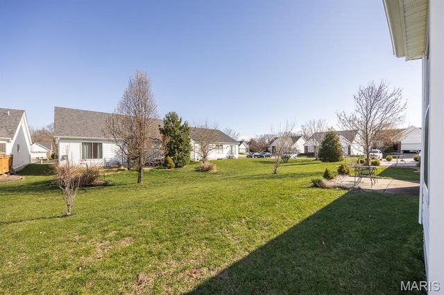 286 Fawn Oaks Lane, O'fallon, IL 62269