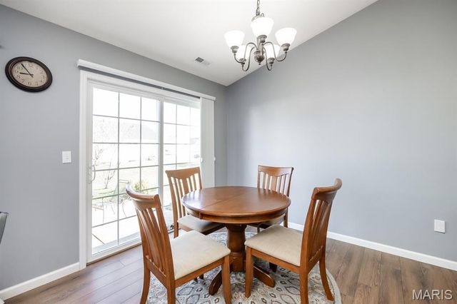 286 Fawn Oaks Lane, O'fallon, IL 62269