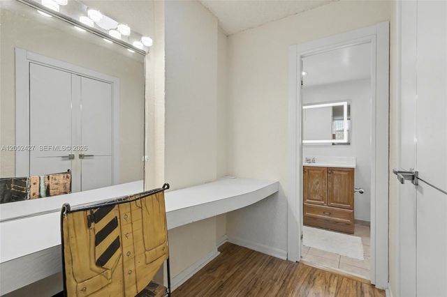 211 S Ocean Dr 205, Hollywood, FL 33019
