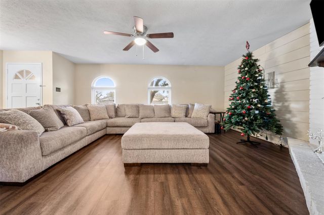 6631 Langham Way, Houston, TX 77084