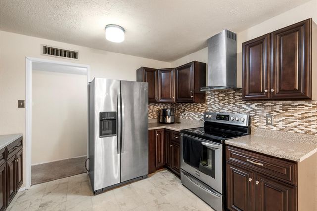 6631 Langham Way, Houston, TX 77084